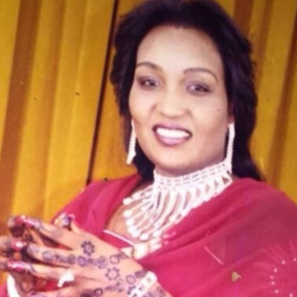 Profile Picture of Intisar Elmansori (@intisare) on Poshmark