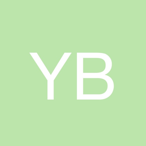 Profile Picture of Yasuko Baruffi (@danieljr6cox) on Poshmark