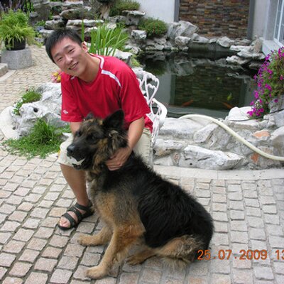 Profile Picture of Bo Pang (@Pang_Bo) on Twitter