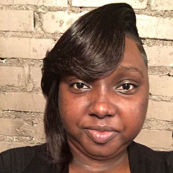 Profile Picture of Marqueshianna Sumler (@marqueshiannas) on Poshmark