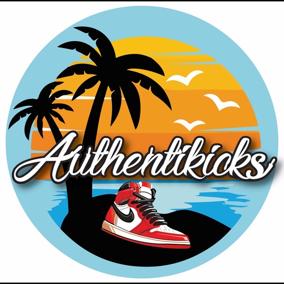 Profile Picture of Gavin Korn (@auth1444) on Poshmark