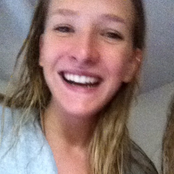 Profile Picture of Kate Harper (@harperk12) on Poshmark