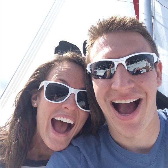 Profile Picture of Kristen and adam Sefcheck (@aandksef3) on Poshmark