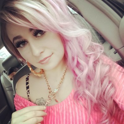 Profile Photo of April Aviles (@Aprilaviles4) on Twitter