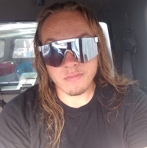 Profile Picture of Michael Broome (@kkmgb954) on Poshmark