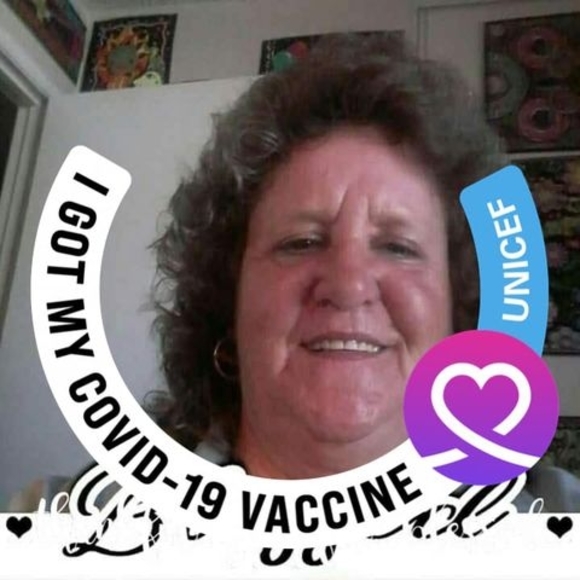 Adele Bordessa - Poshmark Profile Picture of Adele Bordessa (@bordessa23) on Poshmark