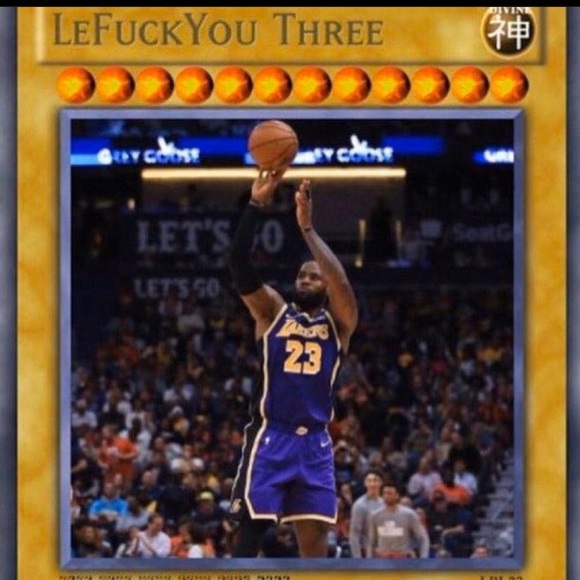 Profile Picture of Dj Mariconda (@djmariconda) on Poshmark