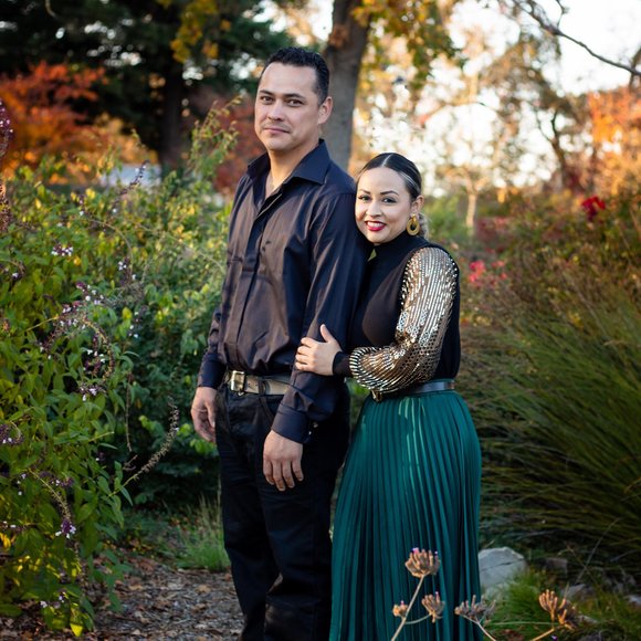 Lesly Flores - Poshmark Profile Picture of Lesly Flores (@extrambotica) on Poshmark