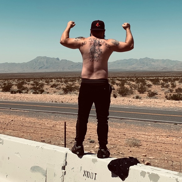 Profile Picture of Shawn Mcleod (@madmac300) on Poshmark