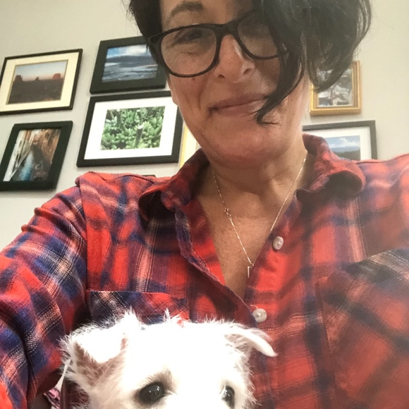 Danielle Giannone - Poshmark Profile Picture of Danielle Giannone (@dmg214) on Poshmark