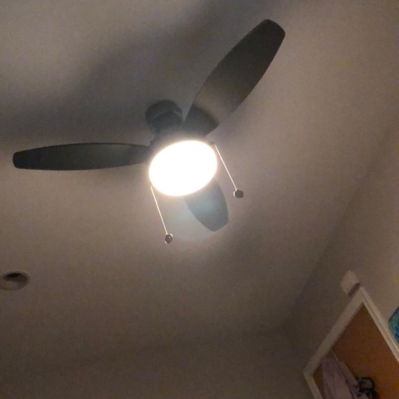 Profile Picture of Kyle Frescura (@kylef2781) on Poshmark