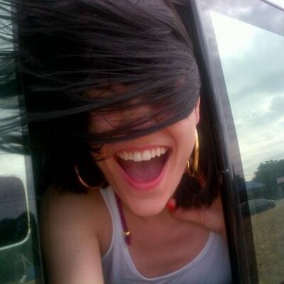 Profile Picture of JESSIE JEE (@jessiejeemusic) on Twitter