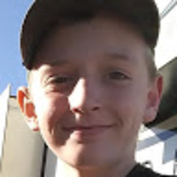 Profile Picture of James Zehrung (@jzehrung0) on Poshmark