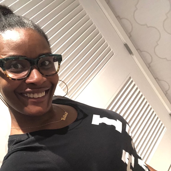 Profile Picture of Felicia Harden-bradford (@harlemfee) on Poshmark