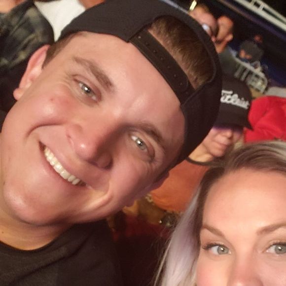 Profile Picture of Adam Totten (@adamtotten) on Poshmark