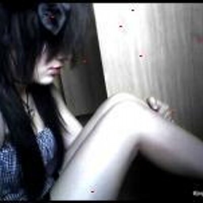 Profile Picture of Lillian Leon (@LukeLudi) on Twitter