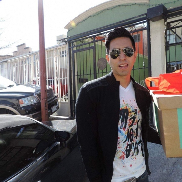 Profile Picture of Fernando Rojas (@fernskuer) on Poshmark