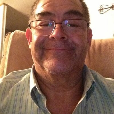 Profile Picture of Jerry Solis (@jerrysalsaking) on Twitter