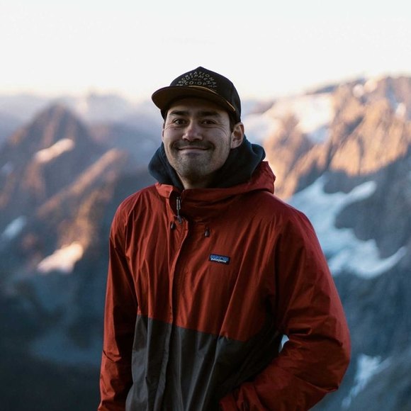 Profile Picture of Joshua Young (@k1joyoun) on Poshmark