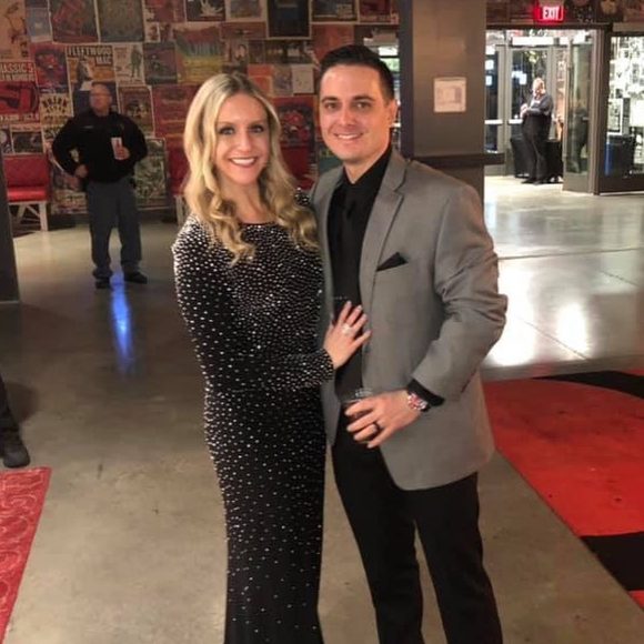 Profile Picture of Steven Sizemore (@sizeyman) on Poshmark