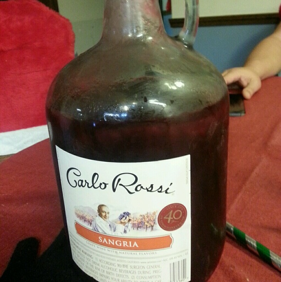 Profile Picture of Tonya Boyle (@tboyle18) on Poshmark