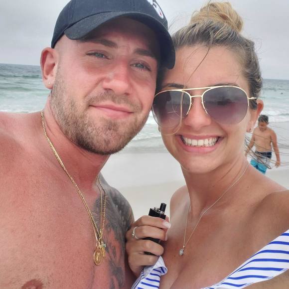Profile Picture of Kyle Halloran (@splifff618) on Poshmark