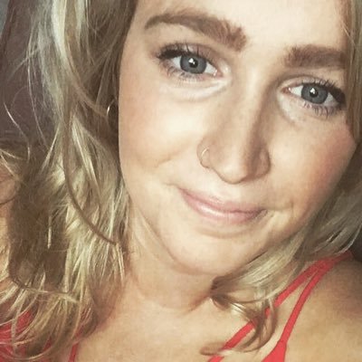 Profile Picture of Rachel Fay (@Rayrayray_93) on Twitter