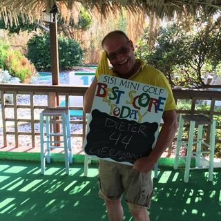 Dieter Hennes - Facebook Profile Picture of Dieter Hennes (@dieter.hennes.735) on Facebook