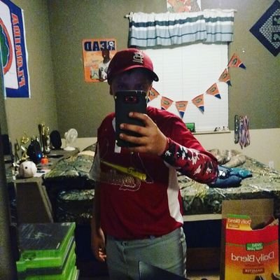 Profile Picture of Aaron Kern (@kern_aaron32) on Twitter