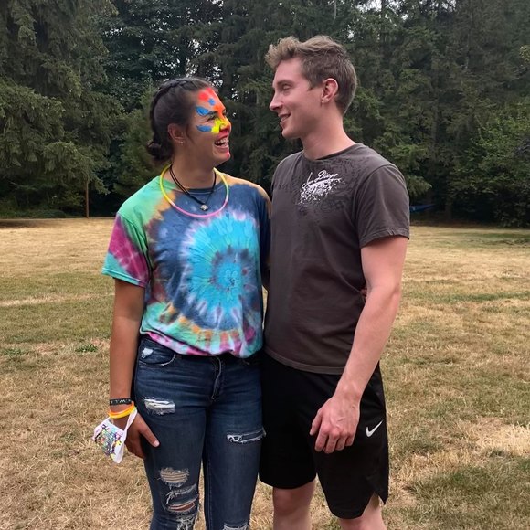 Profile Picture of Patience Malueg (@patiencemalueg) on Poshmark