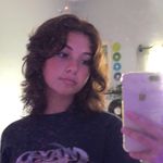 Profile Picture of sam (@samantha.batess) on Instagram