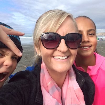 Profile Picture of Kim Bronson (@baskeballwidow) on Twitter