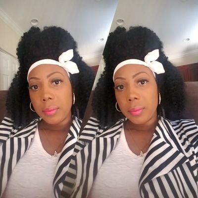 Profile Picture of Adrienne C Wright (@AdrienneCWrigh1) on Twitter