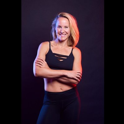 Profile Picture of Emily Cahill, CPT (@totalsweat) on Twitter