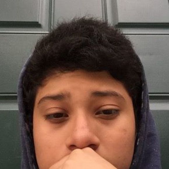 Profile Picture of Alex Bonilla (@alexbonilla979) on Poshmark