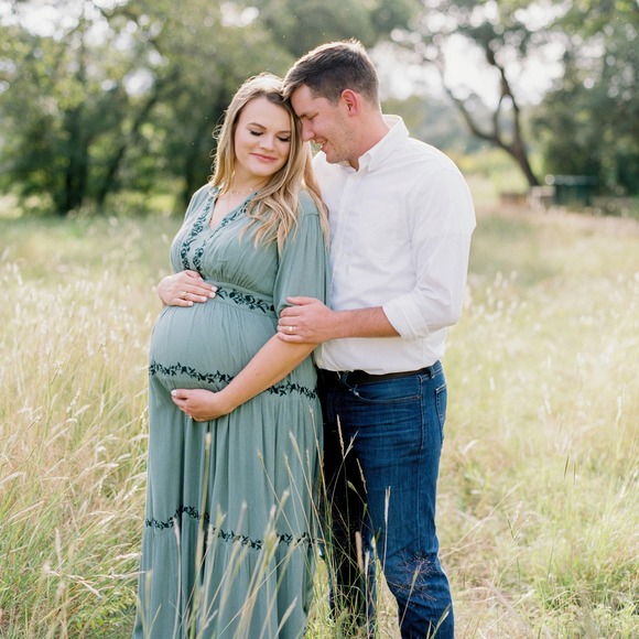 Profile Picture of Leah Bauer (@leahbauer) on Poshmark