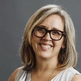 Profile Picture of Robyn Luckey Franklin (@artfulgardener) on Pinterest