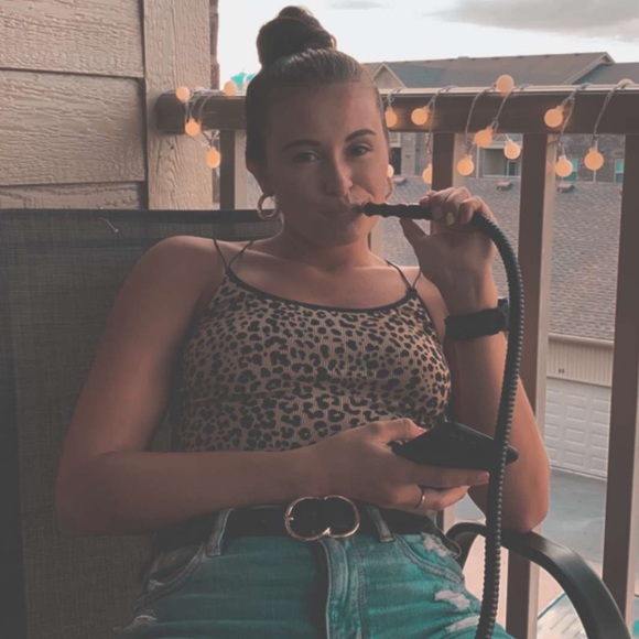 Profile Picture of Lisa Luttmer (@w038lml) on Poshmark