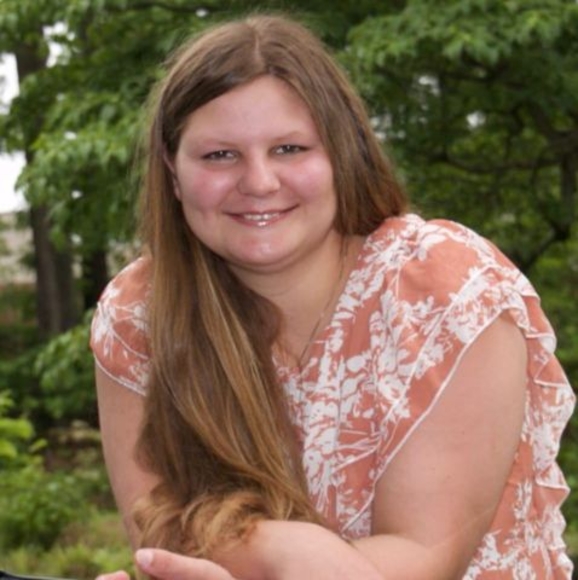 Profile Picture of Vitani Driggers (@vitanirenee) on Poshmark