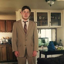 Profile Picture of Gene Cunningham (@ToJokeOrNot) on Twitter