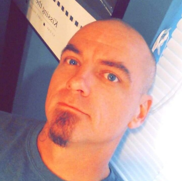 Profile Picture of Jason Mauldin (@jaceposh13) on Poshmark