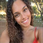 Profile Picture of Tehani Collet (@Tehani-Collet) on Facebook