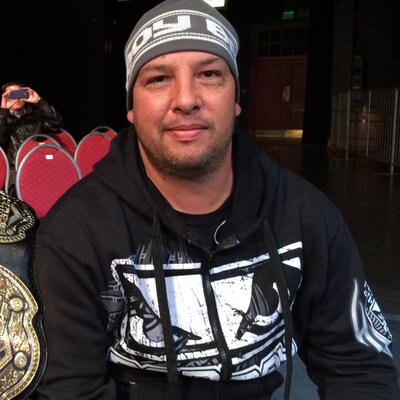 Profile Picture of Russell Shaw (@RussellJamesSha) on Twitter