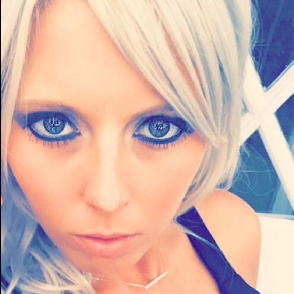 Profile Picture of Katrina Pelczynski (@kpel103) on Poshmark