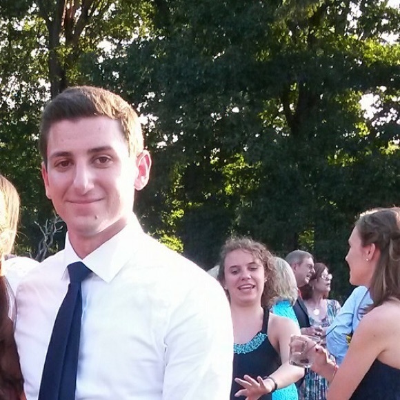 Profile Picture of David Lotito (@yungtito) on Poshmark