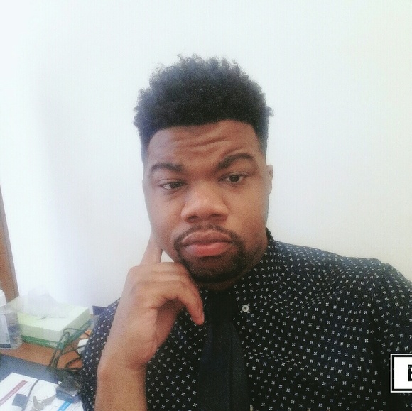 Profile Picture of Ben Pierson (@benl14p) on Poshmark