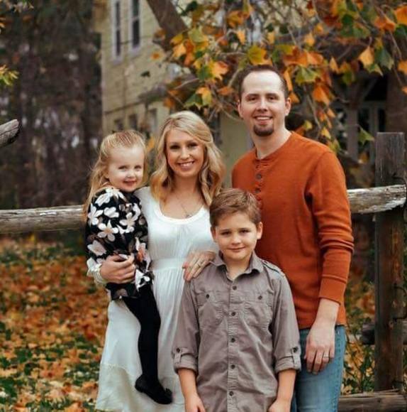 Joshua Meairs - Poshmark Profile Picture of Joshua Meairs (@joshmeairs) on Poshmark