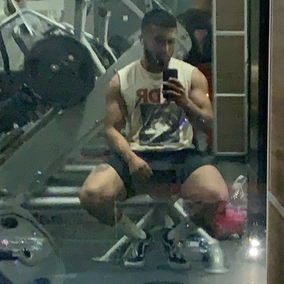 Profile Photo of Ivan 🐶 (@Ivanis_swole) on Twitter