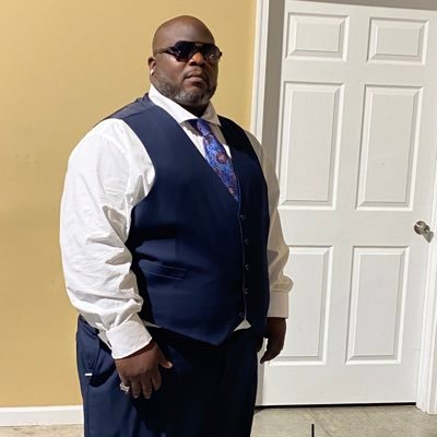 Profile Picture of Tyrone Echols (@EcholsTyrone) on Twitter