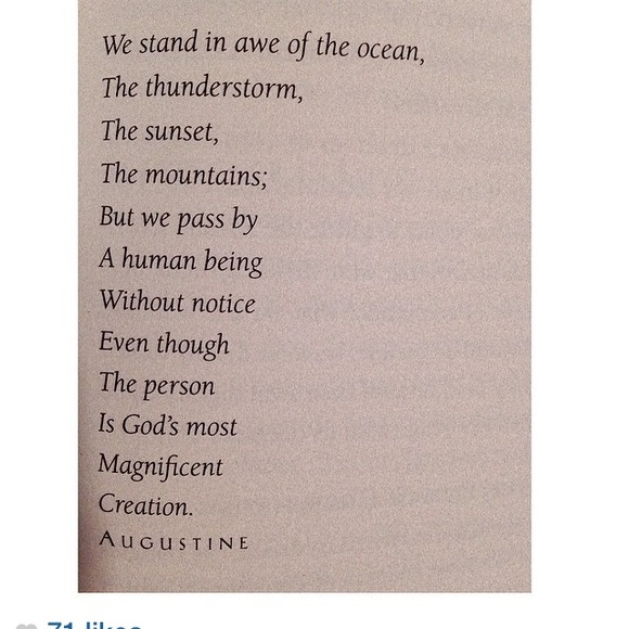 Profile Picture of Lone Lhy (@allthetimwwz) on Poshmark